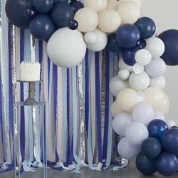 GUIRLANDE BALLONS POMPONS BLEU